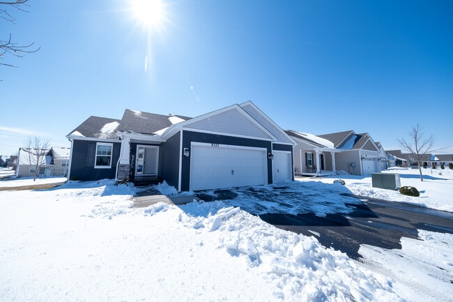 Building Photo - 8525 Titanium Cir