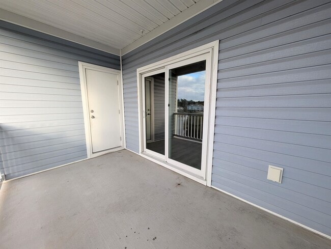 Building Photo - 338 Kiskadee Loop