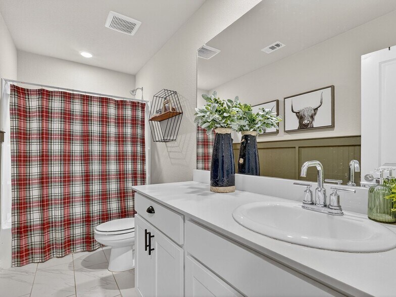 Building Photo - 480 Pebble Brook Ln