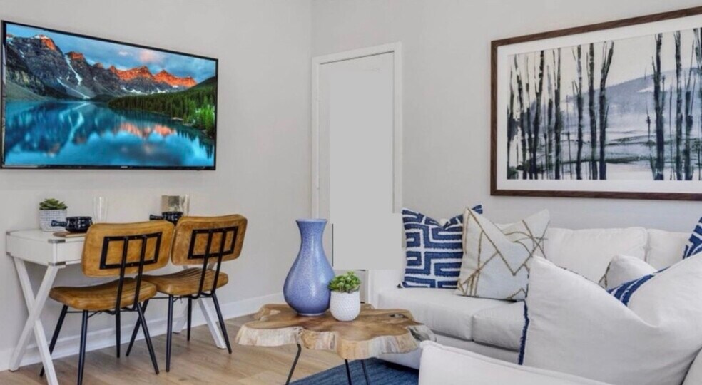 Building Photo - 26266 Cherry Plum Cir