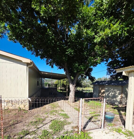 Building Photo - 119 Hoot Owl Hollow