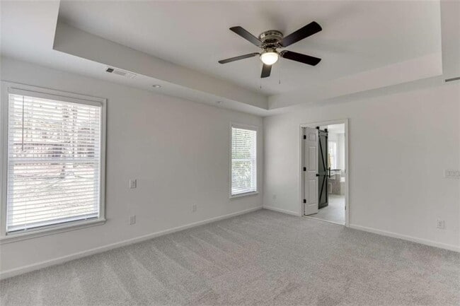 Building Photo - 1840 Oak Tree Hollow