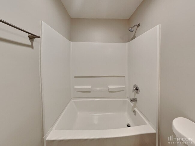 Building Photo - 1267 Niagara Ln