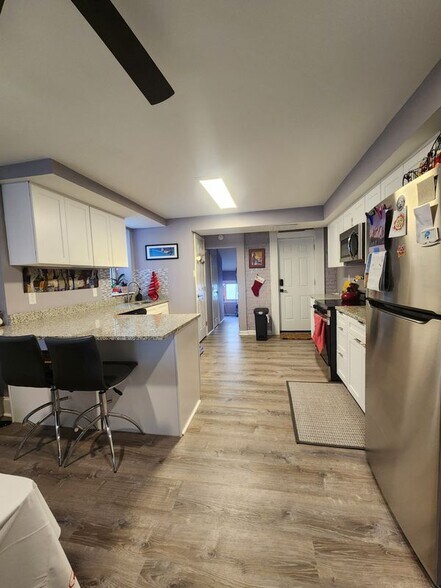 Building Photo - 24 N Baton Rouge Ave