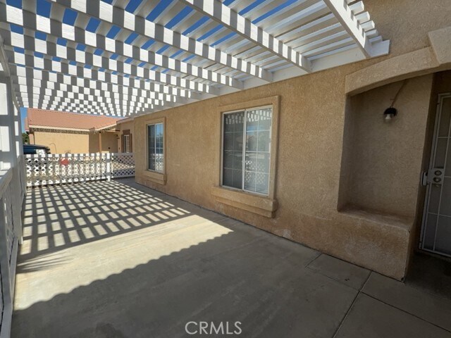 Building Photo - 11028 Pemberton Way