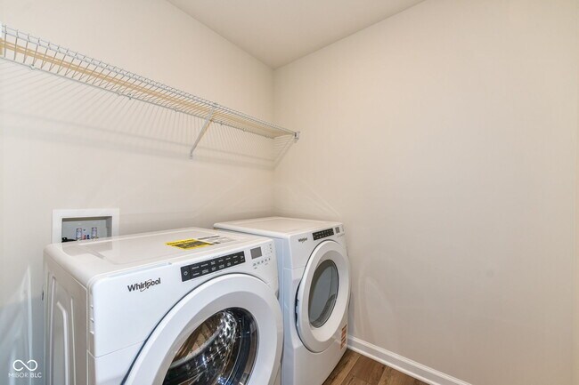 Building Photo - 3279 Haflinger Dr