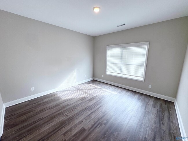 Building Photo - 27306 Barksdale Rd