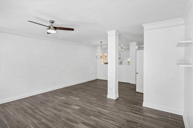 Building Photo - 302 Hampton Forest Drive