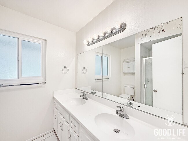 Building Photo - Beautiful 4B/2BA Home in Riverside for Rent!