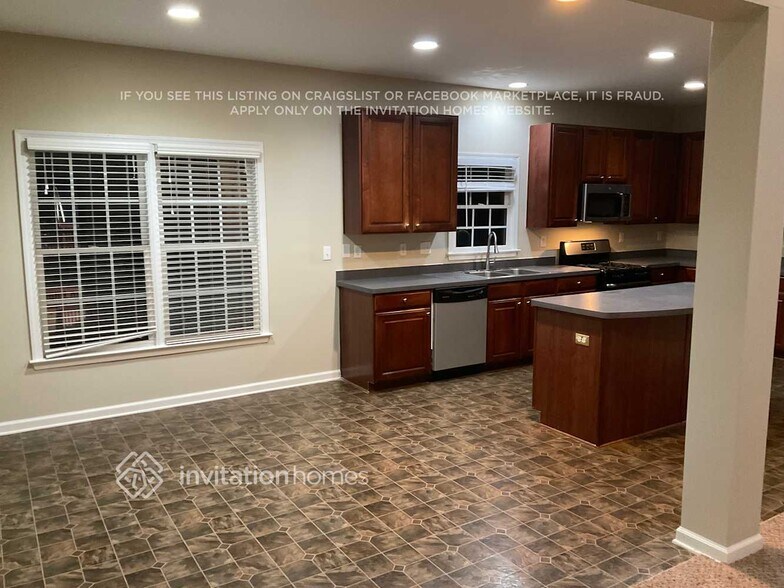 Building Photo - 6358 Greenock Dr