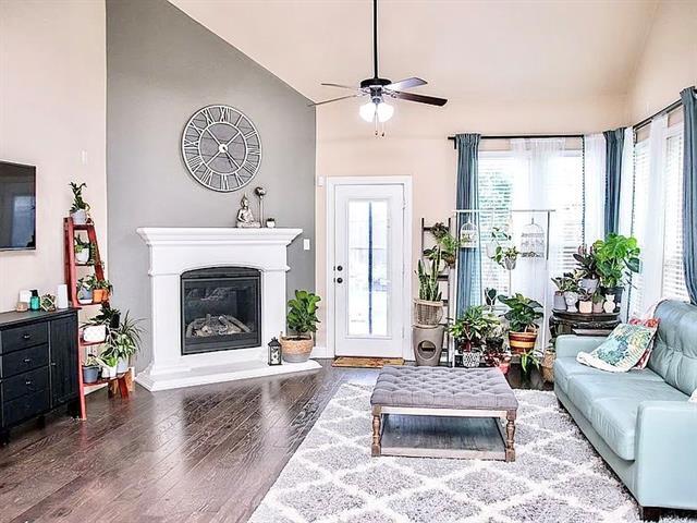 Primary Photo - 10617 Fort Davis Pl