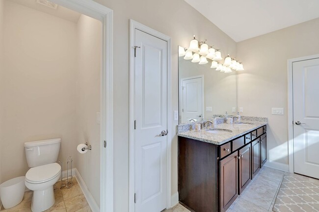 Building Photo - Sparkling clean 4 bedroom home in Spring H...