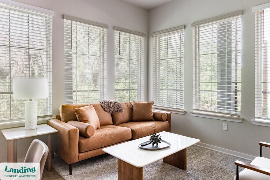 Primary Photo - 4902 Cosmos Cir