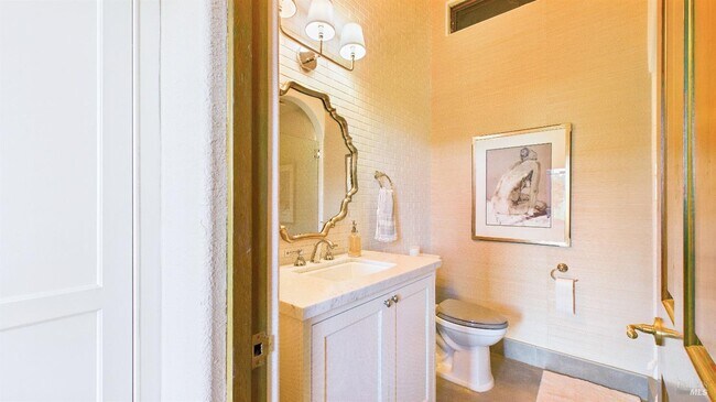 Building Photo - 3225 W Dry Creek Rd