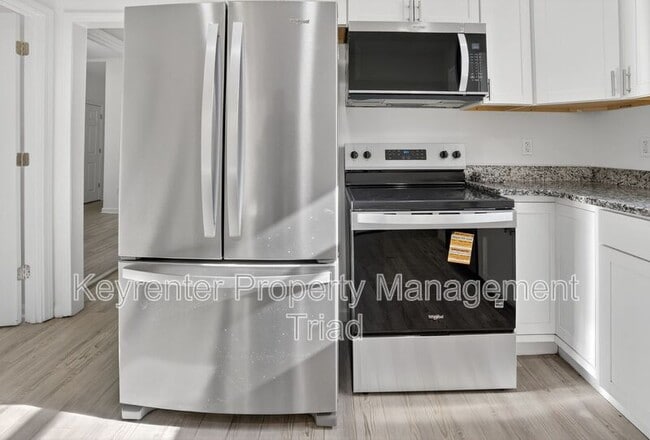 Building Photo - 2405 Freeman Mill Rd