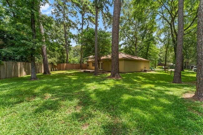 Building Photo - 25 Capewood Ct