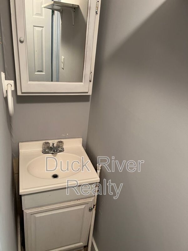 Building Photo - 3518 Pulaski Hwy