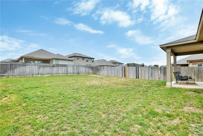 Building Photo - 311 Jarbridge Dr