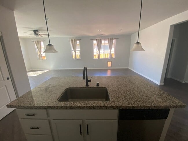 Building Photo - 3935 Hazy Swale Way