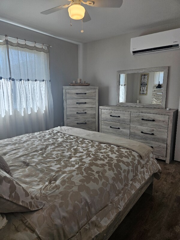 Building Photo - 24375 Leadstone Dr