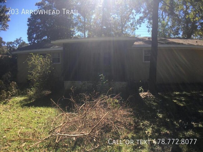 Primary Photo - 203 Arrowhead Trl