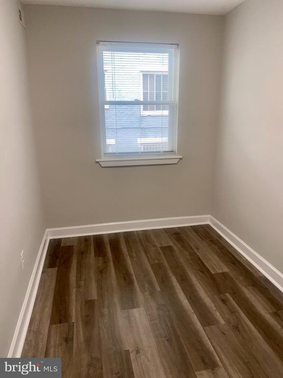 Building Photo - 718 Brandywine St SE