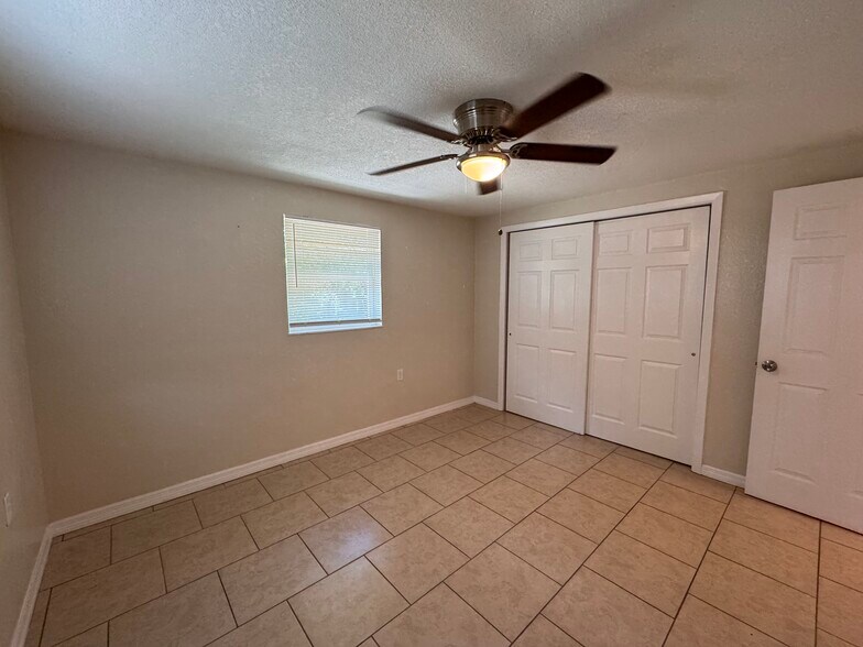Building Photo - 1620 Marengo Dr