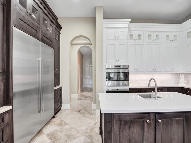 Building Photo - 12328 NW 69th Ct