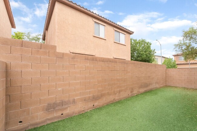 Building Photo - Gated Community  Home  Three Bedrooms, 2.5...