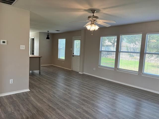 Building Photo - 2703 Mountain View Dr