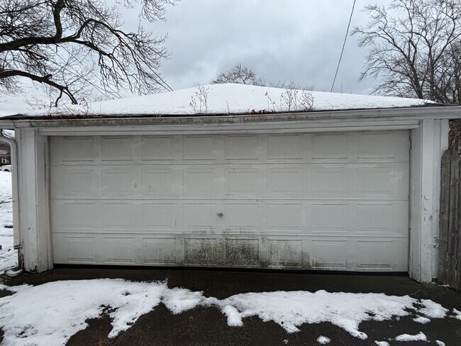 Building Photo - 3988 Adams St