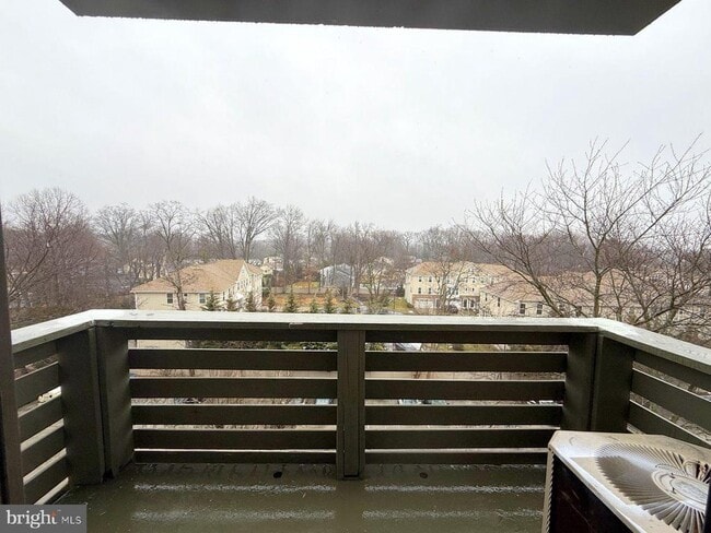 Building Photo - 606 Cooper Landing Rd