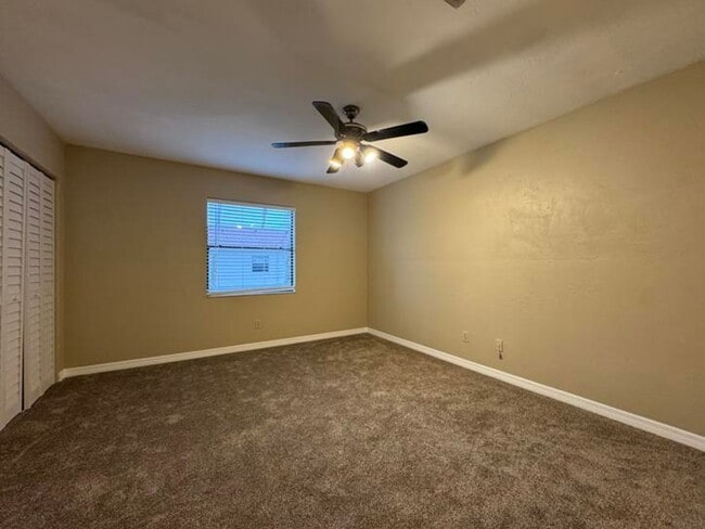 Building Photo - 2/1.5 Townhome in Port Orange