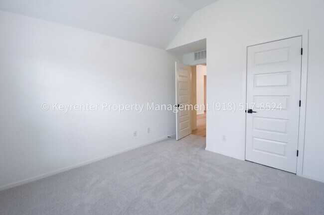 Building Photo - Stunning New Construction Simmons Home - 5 Bed 3 Bath - Pond View & Full Appliance Package!
