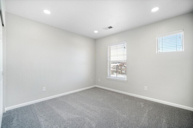 Building Photo - 3745 Tranquility Trl