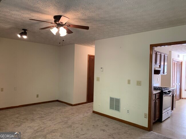 Building Photo - 1103 Booth Ct SW
