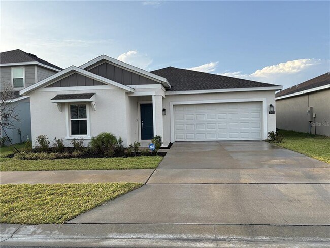 Primary Photo - 748 Trotters Dr