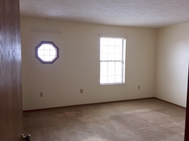 Building Photo - 604 Sunset Cir