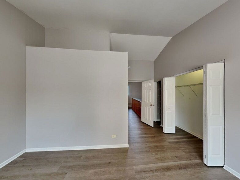 Building Photo - 104 Polaris Dr