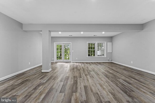 Building Photo - 21268 Park Grove Terrace
