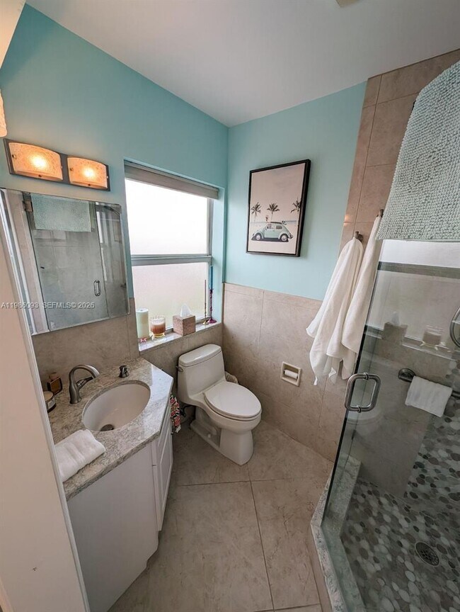 Building Photo - 1501 S Surf Rd