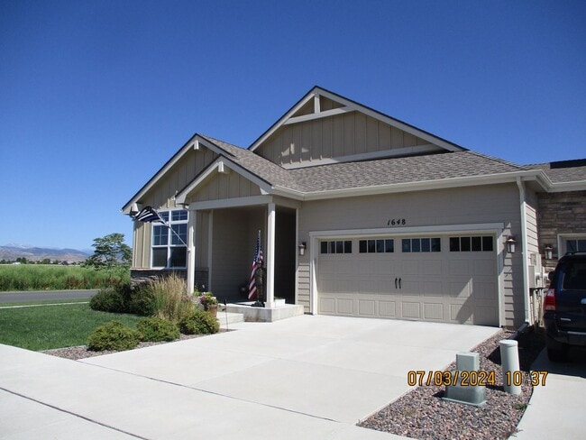Building Photo - Beautiful 3 Bedroom, 2 Bath Ranch in Berth...