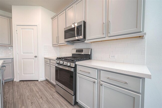 Building Photo - 21834 Sunshine Cove Ln