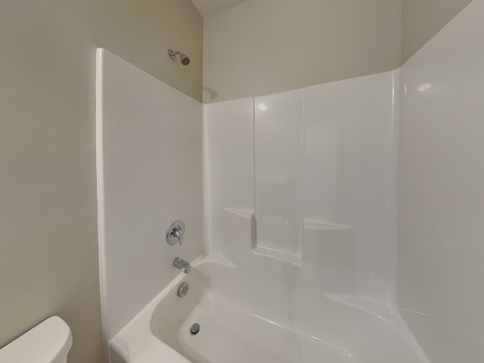 Building Photo - 1041 Cloverdale CT