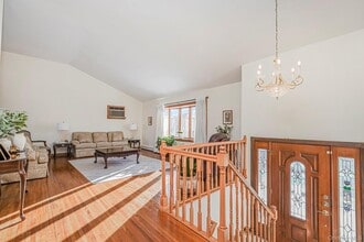 Building Photo - 317 Darlington Ave