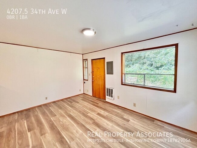 Building Photo - 4207.5 34th Ave W