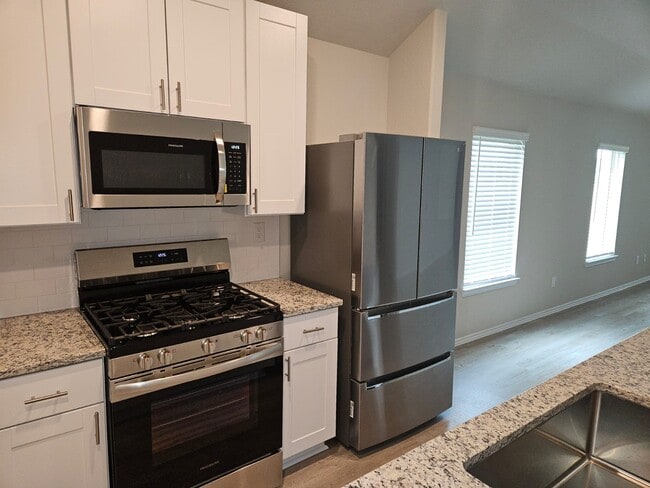 Building Photo - 8213 Red Spruce St