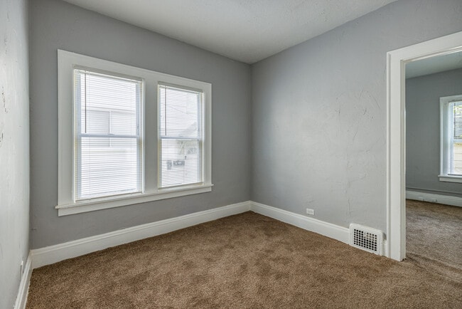 Building Photo - 438 E 152nd St