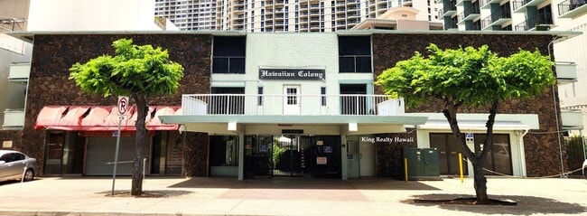 Building Photo - 1946 Ala Moana Blvd