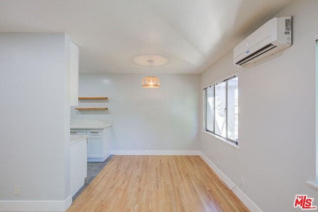 Building Photo - 11825 Iowa Ave